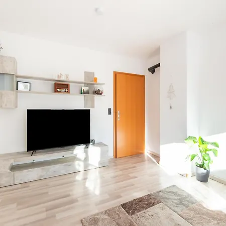 Quietly Located House Near The Center