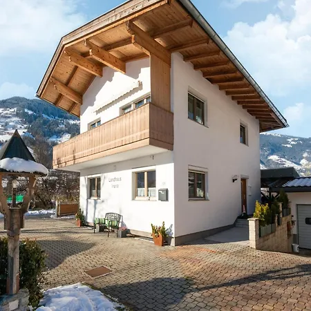 Semesterbostad Quietly Located House Near The Center *