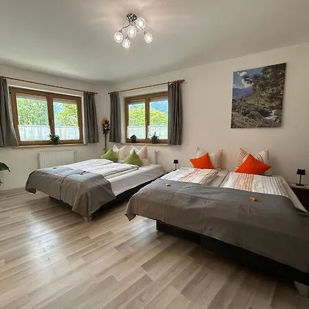 In Zillertal Near Slopes 펜션 *